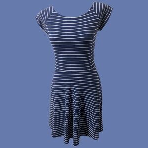 Arizona Jeans Co Navy Blue Striped Dress Small Casual Summer